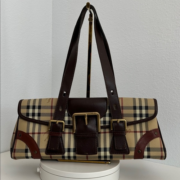 💯Authentic Burberry Shoulder Bag🍀 - Picture 17 of 17